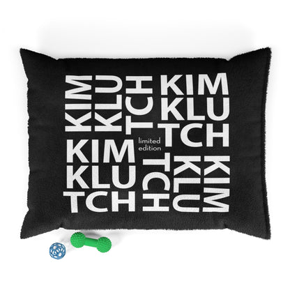 Kim Klutch Black Designer Pet Bed