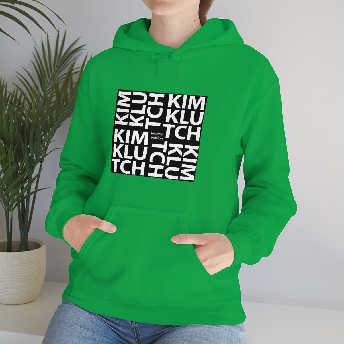 Kim Klutch V5 Unisex Heavy Blend™ Hooded Sweatshirt