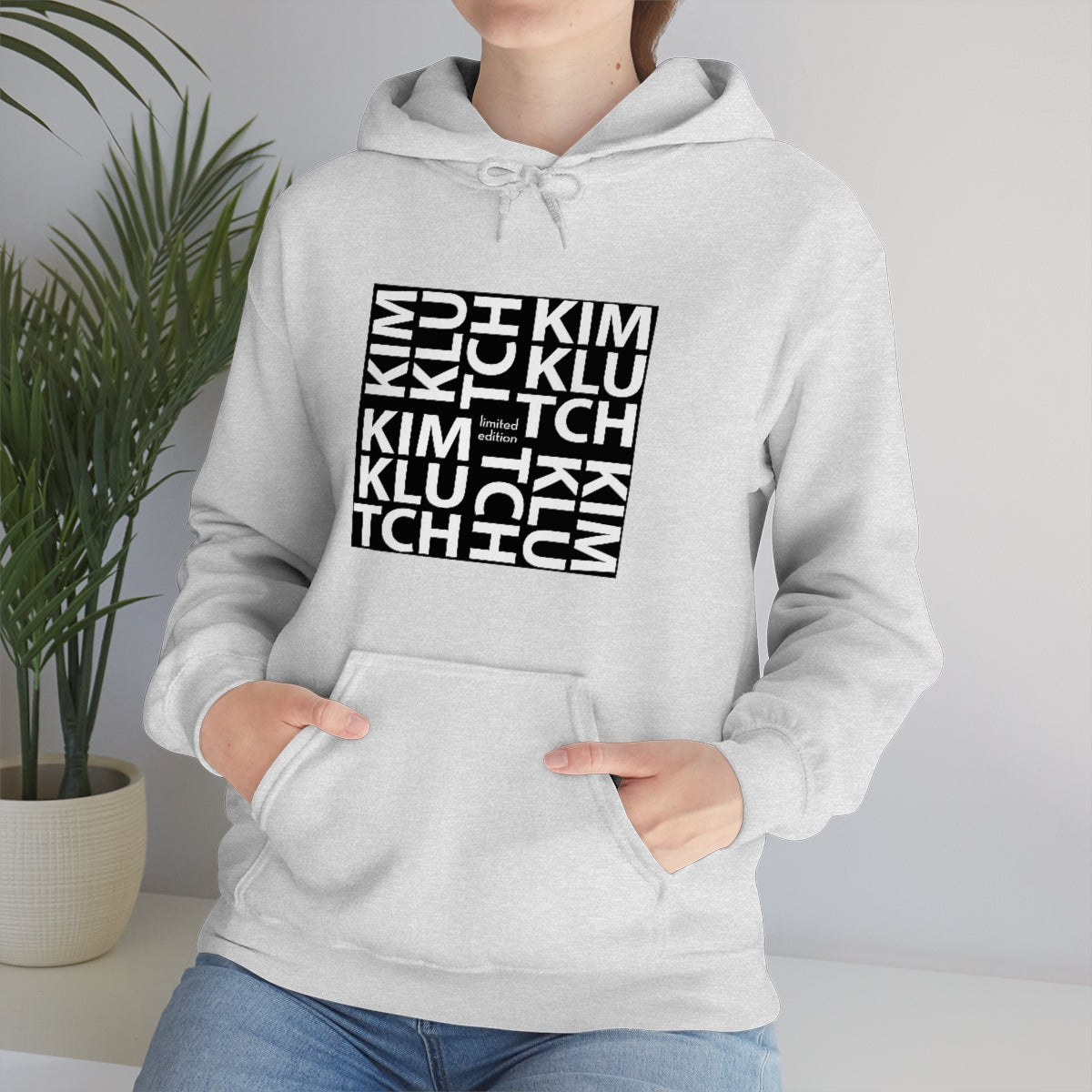 Kim Klutch V5 Unisex Heavy Blend™ Hooded Sweatshirt